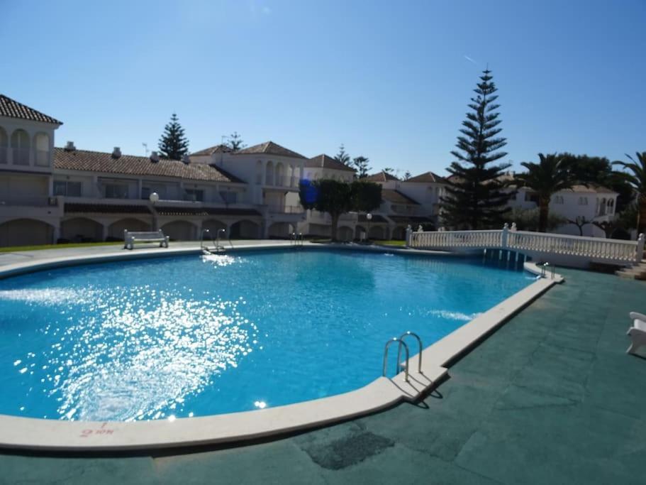 Al101 Apartamento, Centrico Y Piscina Alcoceber Luaran gambar
